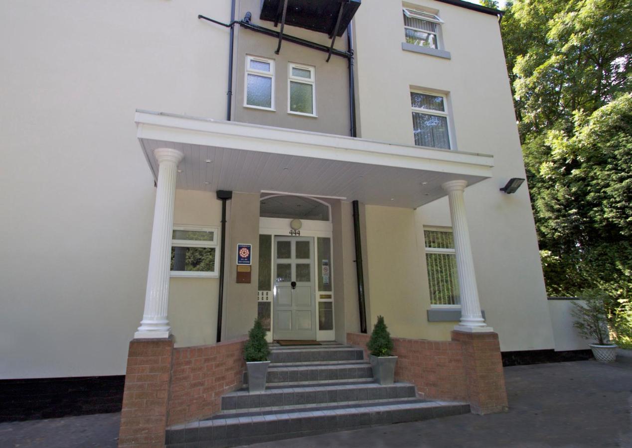 La Suisse Serviced Apartments Manchester Exterior photo